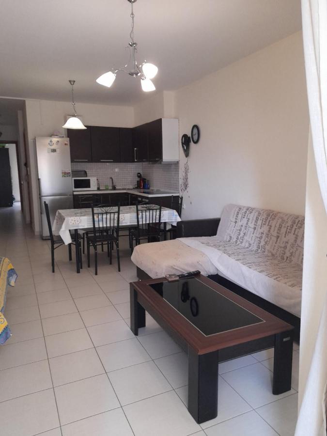 Christina Apartment Νεα Περαμοσ Néa Péramos Εξωτερικό φωτογραφία